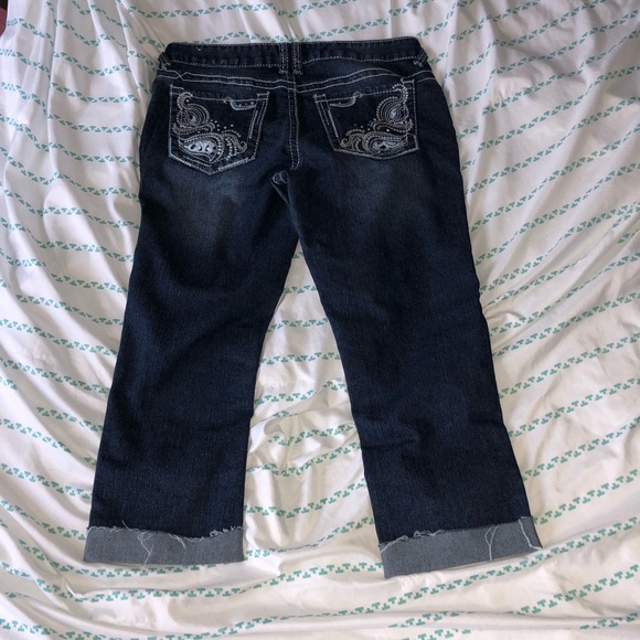 Mid Rise Jean (Rue21) - Picture 2 of 3